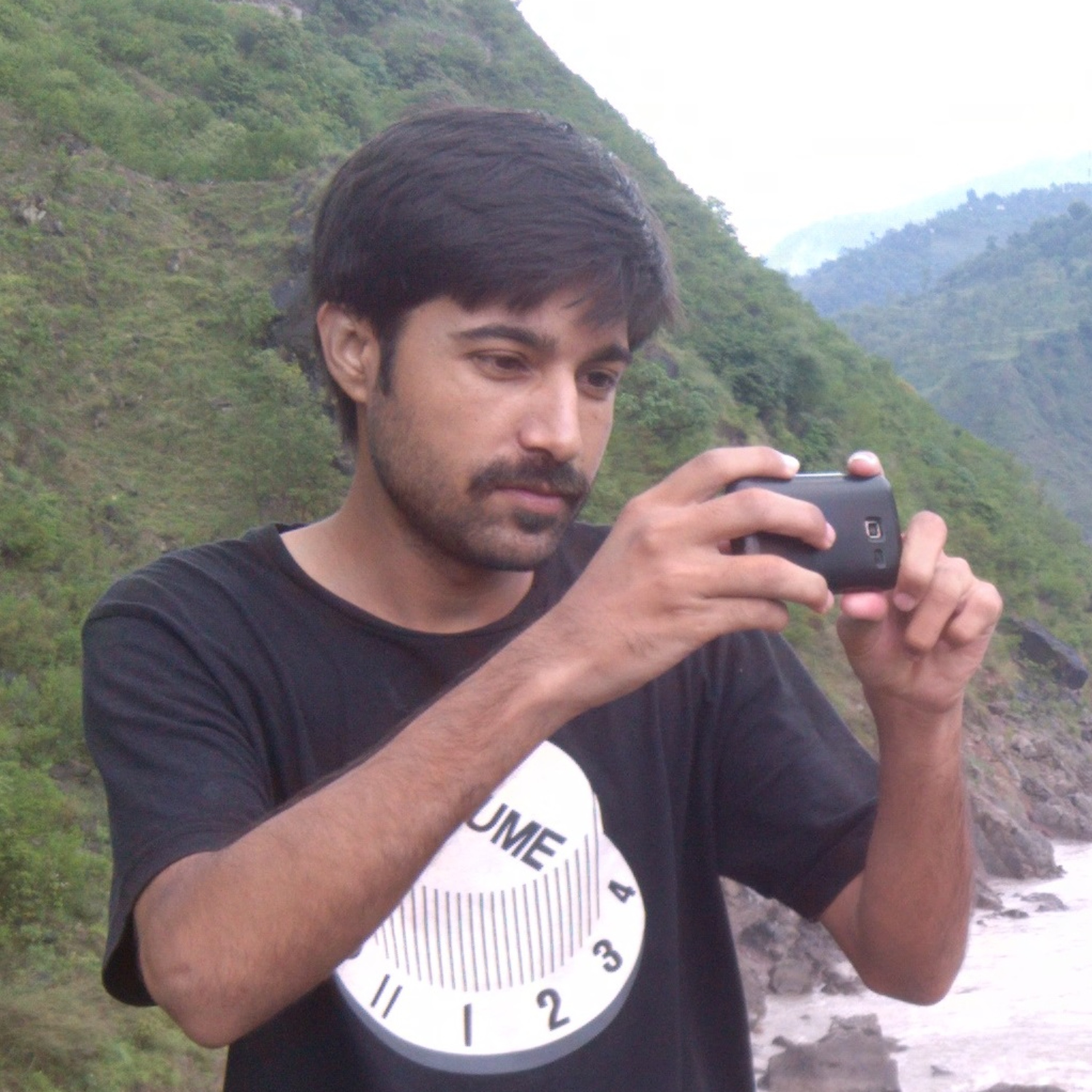 Sheharyarteetu