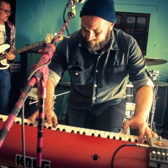 ROYALS (Lorde cover)