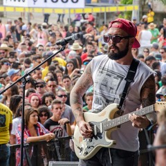 Going Down-Julio Nájera