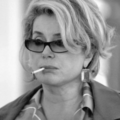 Catherine Deneuve (ft. Ɲ º74 S†.)