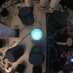 Make Noise tELHARMONIC