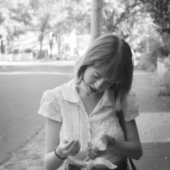 Looking Up At The Moon (Hello)