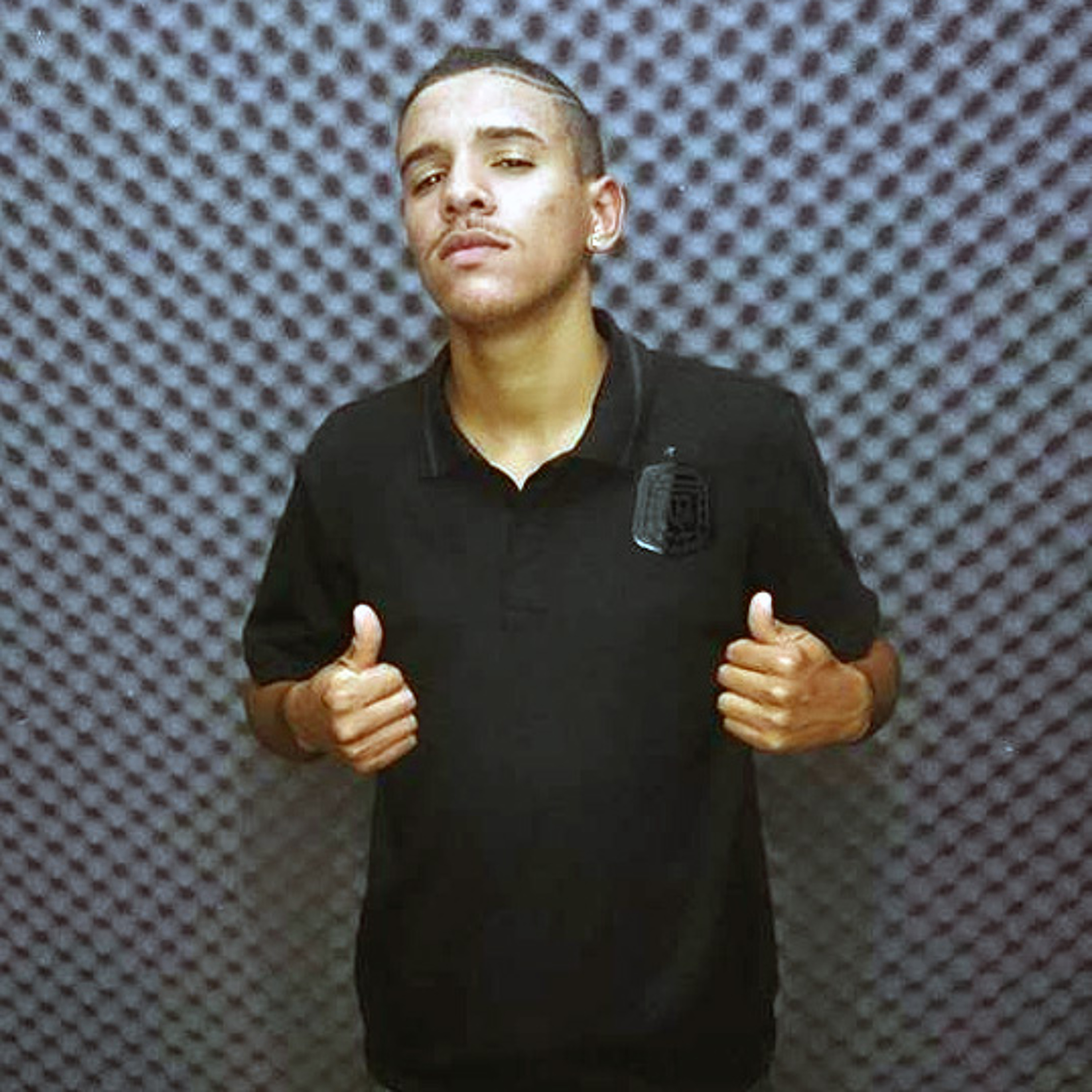 MC CH DE CG - DESCE COM SENSUALIDADE [ DJ LEO DE CG ] VERSAO LIGHT episode artwork