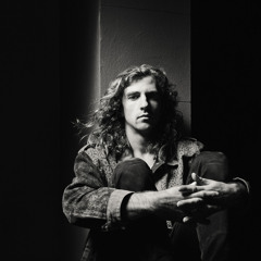 Morgan Bain  - IN THE MIDDLE