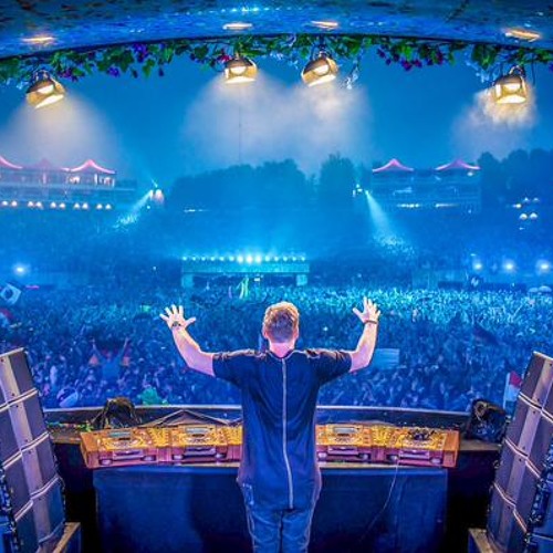 How Deep Is Your Love vs Locked & Loaded (Hardwell Mashup) [Neutron Reboot]