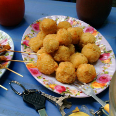 một nhà - Vi Lép