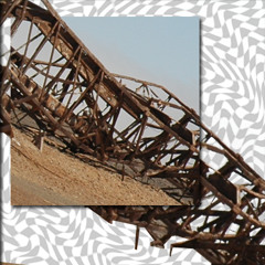 Exclusive: Superfície & Morten_HD - Skeleton Coast