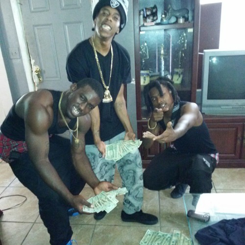 Fred G & YG Feed - Hit Ya Block.mp3