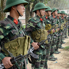Giai Phong Quan - NSUT Hoang Vinh  Ao Li
