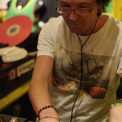 aka SELECTA ARBUSTO - ETHNIC D'n'B Liveset BASSEMENT IBIZA 2013 (excerpt)