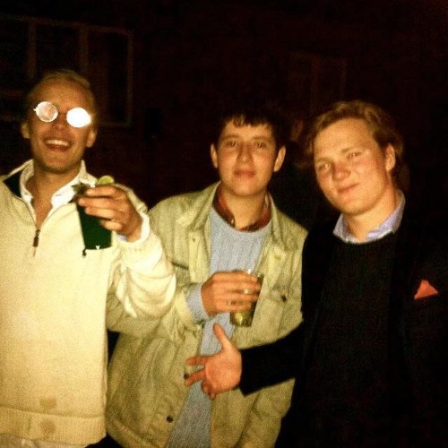 Låtsasvärld (The Lost Tapes)