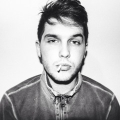 LOW CUT HIGH TOPS - Im Coming Onto You