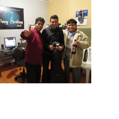 Tocando un MIX "COMPAY QUINTO" k buena musica