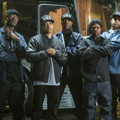STRAIGHT OUTTA COMPTON - Double Toasted Audio Review
