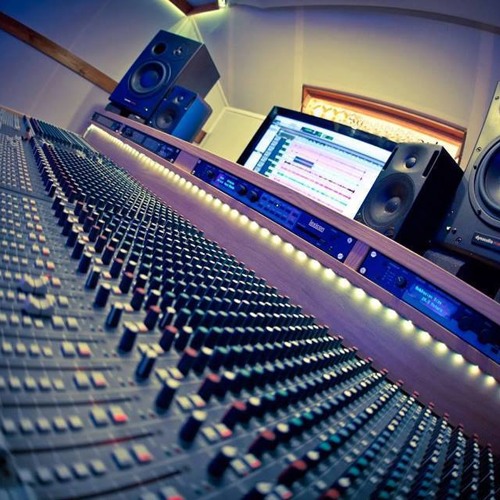 VAN Y VAN - TREMOR - ANDRE BOCHELLI - DBBS  ( MASHUP)