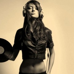 Bassjackers - Savior (Reez & KSHMR Remix)