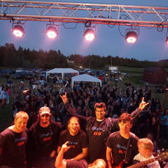 100 Feets Live At Fjösstock