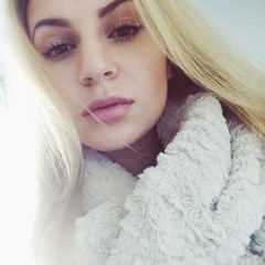 Grand Piano/ Nicki Minaj/ cover by Mai