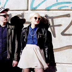 Han röstar på FI (för att få ligga)