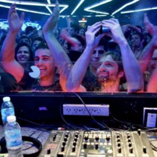 Live recording at Bahrein Club Buenos Aires August 2015 Part 1