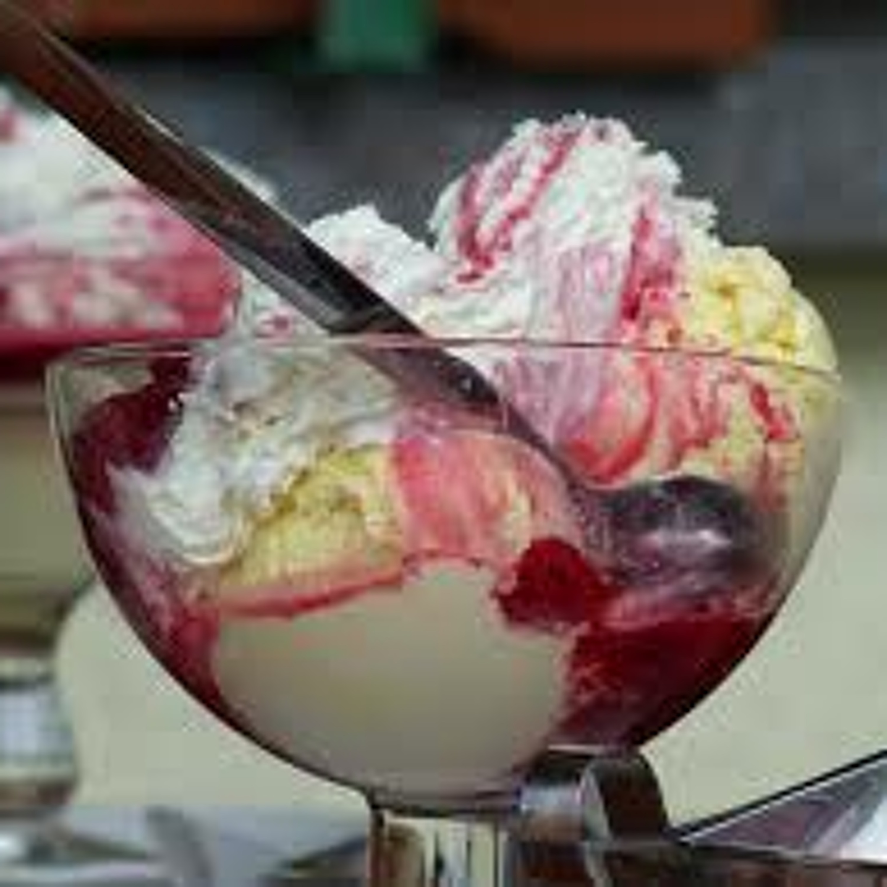 China licks other nations in ice cream consumption. Ag Minute for Aug 19, 2015 episode artwork