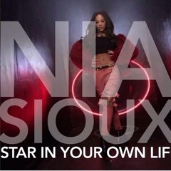 Nia Sioux - Star In Your Own Life (Remix)