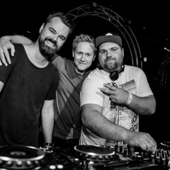 B2B Soundsystem at The Legendary Cafeína Beach Party 2015