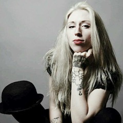 Lonely Traveller Live Demo (1)