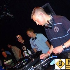 RaveOlution - Dj Response - Mc's Techno T & Jet - July 2007