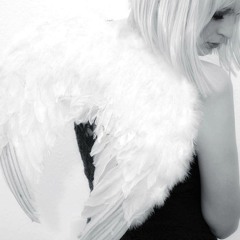 MGxMG - Featherlight (Ed van Schloensing & Nicole Kreyßel Remix)