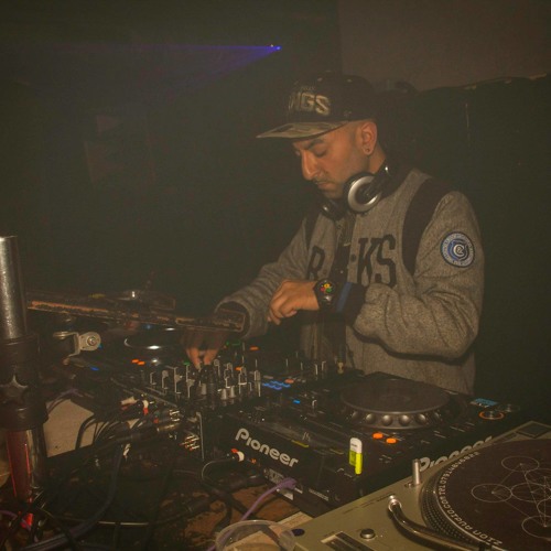New World Radio with DJ Squarewave 21/08/15 Kool London + *Tracklist*