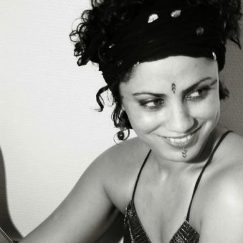 Amel Mathlouthi - Ya 9adhi la7kem