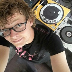 Nelis - Zolderroom #1