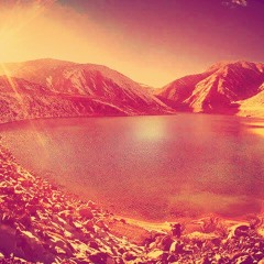 'Devine' (from 'Divine').