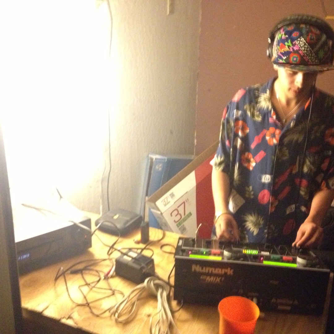 Stream ∆LXØ | Listen to Mixes/DJ Sets playlist online for free on