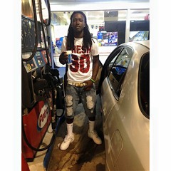 QSTUCK - SHE WANT ME