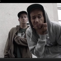 Mwk feat. Bbou - Untergrund