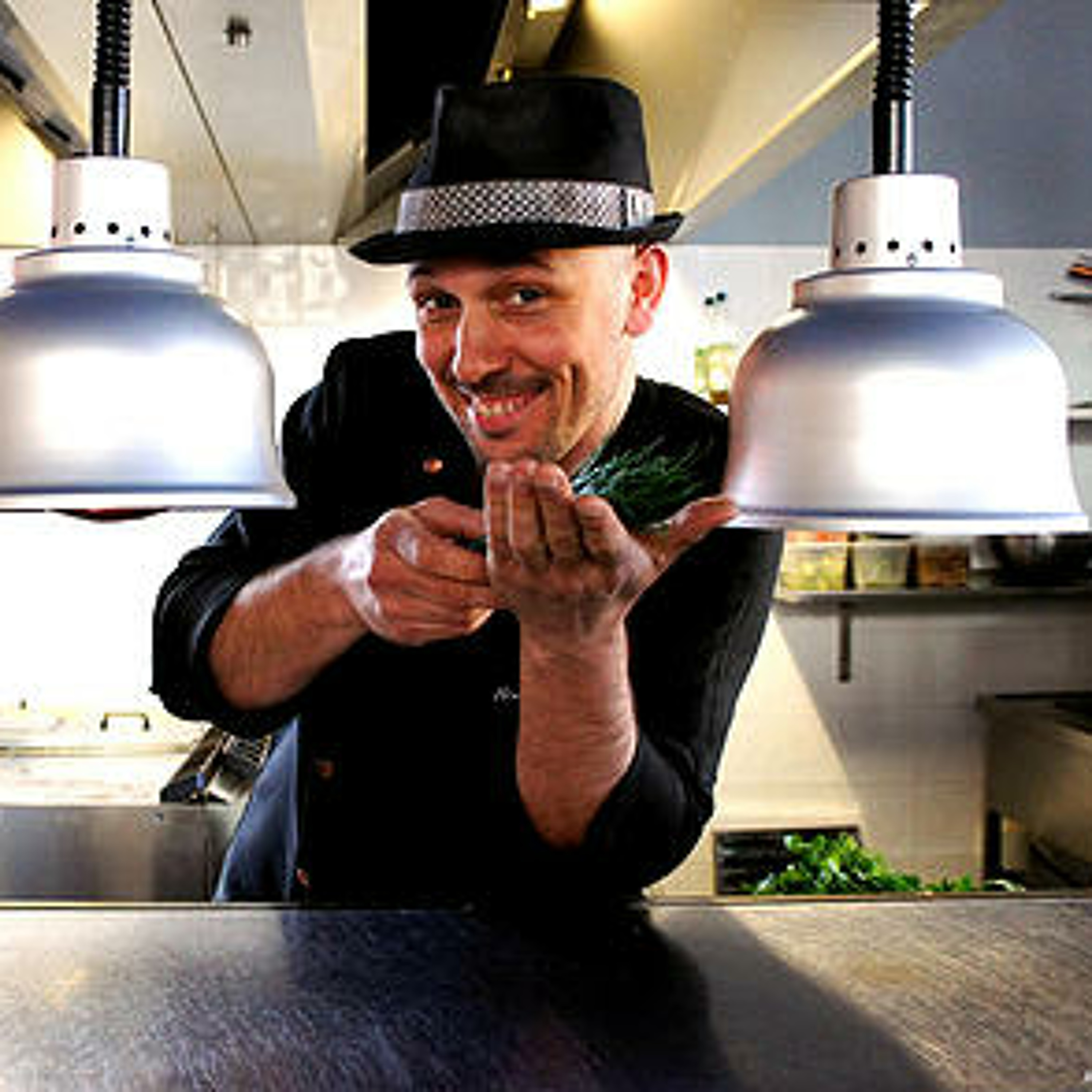 Interview de Olivier Chaput  -  Restaurant Show Devant episode artwork
