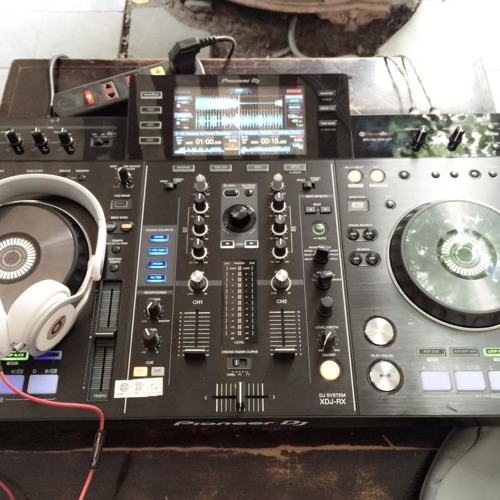 Cháu Yêu Bà ( Remix ) - DJ JB On the Mix