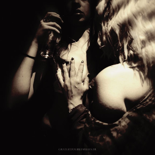 Taypoane for UnPeuDeHouse