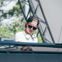 Luuk Van Dijk @ STRAF WERK Festival 22.08.2015