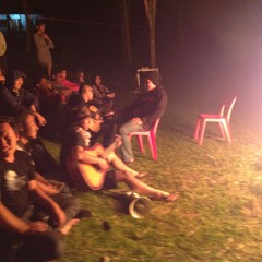 Ayu Sembunyi (Kumpul-kumpul bersama kaum The Panasdalam 2003)