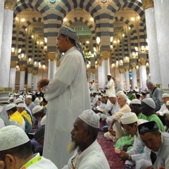Adzan Ashar di Masjid Nabawi