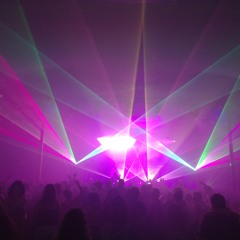 Lion Waves (W&W Mashup)[Alonso Reboot]