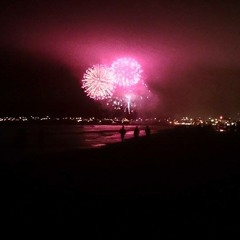 "smoke rings in firework form!"