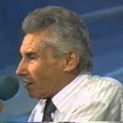 YIYE AVILA- Orando Por Los Enfermos..