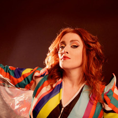 Strange Fascinations with Geraldine Quinn