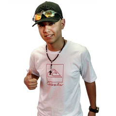 Mc 2K, Mc Kaikim, Mc Kalzin, Mc Brisola - Soca na Tcheca (Dj Phg)