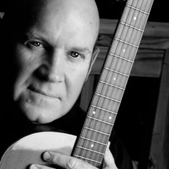 05 My Little Cat Sits On The Roof, R. McKee