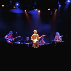 Mac DeMarco - Cooking Up Something Good (live at Bowery Ballroom)